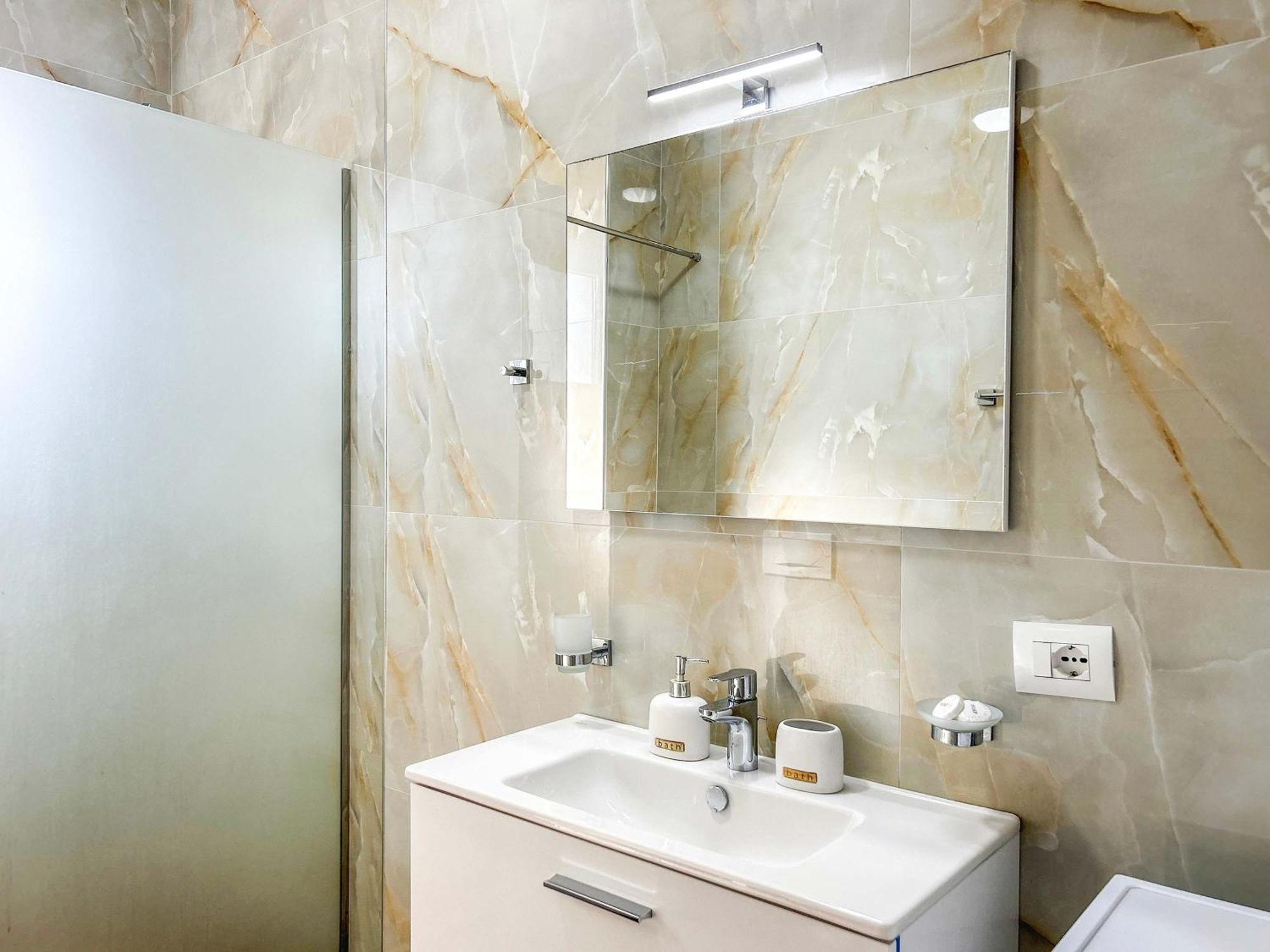 Divine 642 Apartment Драч Екстериор снимка